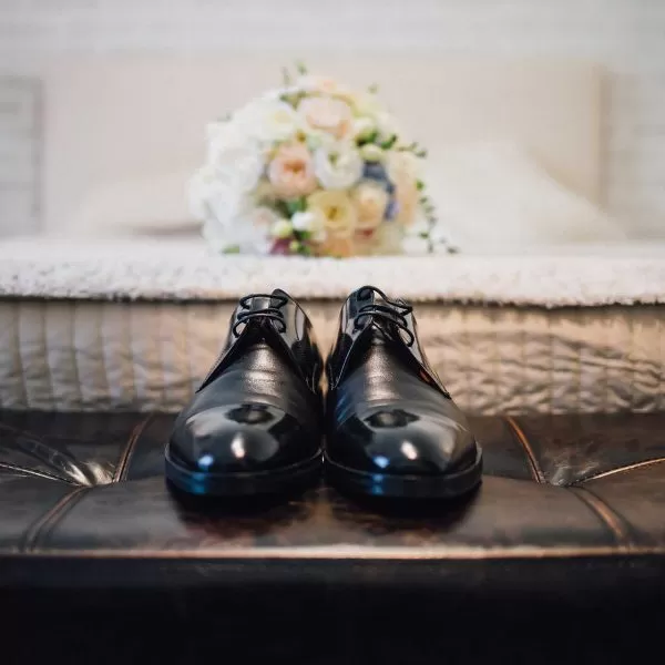 Fotografie detaliu pantofi mire Marius