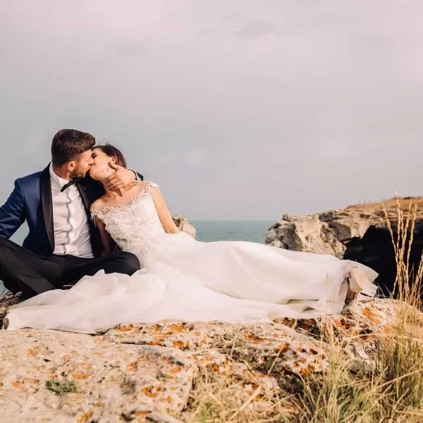 Fotografie just married sedinta la mare