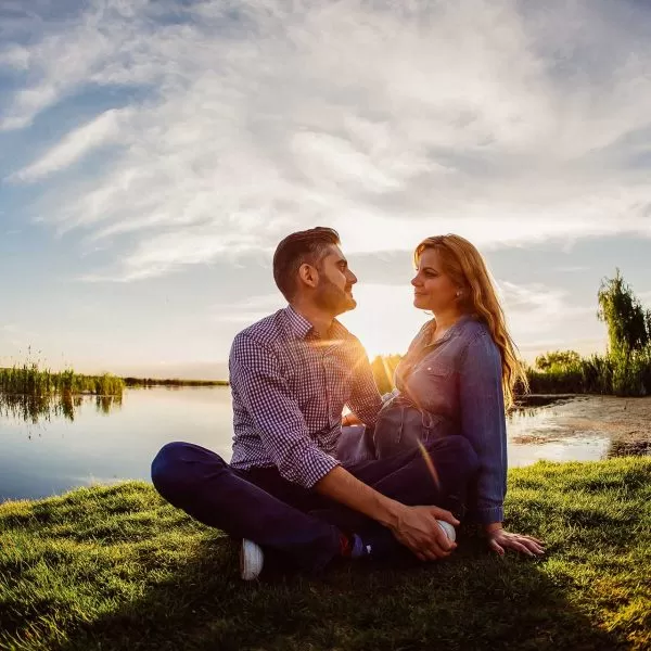 Fotografie maternitate la apus Comana