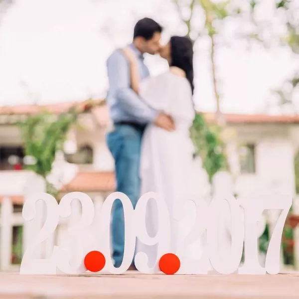 Sarut viitori miri la Comana